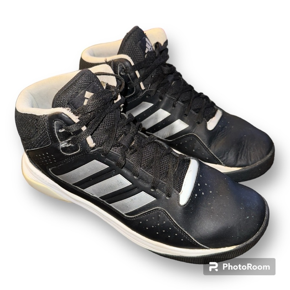 Men’s Adidas basketball shoes size 10.5